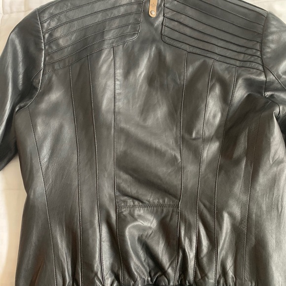 Leather jacket - Picture 4 of 5